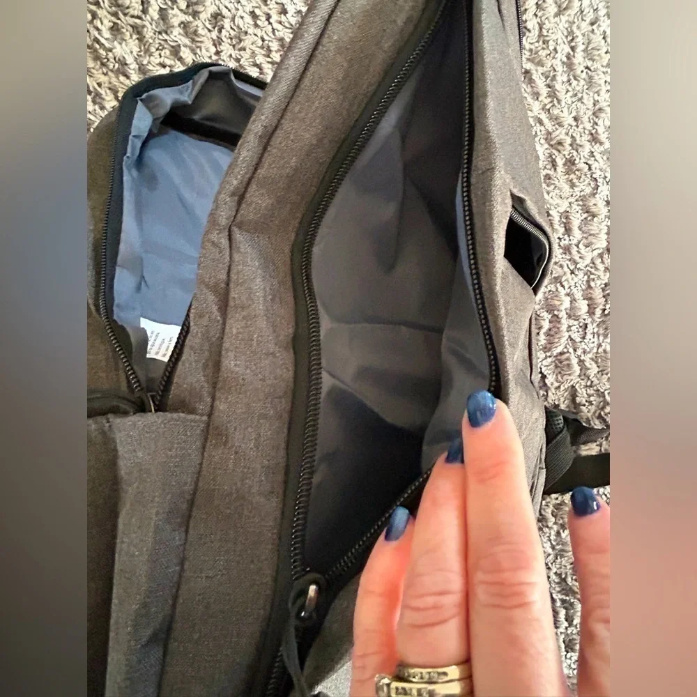 VictoriaTourist Laptop Backpack